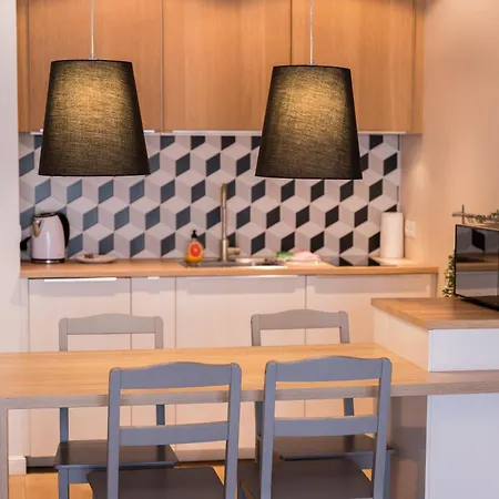 Old Town Comfort By Bookinghost * Posen