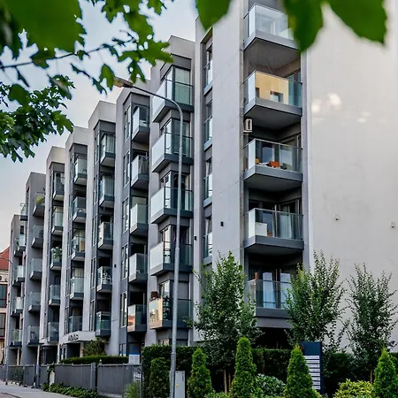 Old Town Comfort By Bookinghost *